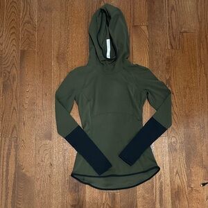 Lululemon Olive and Black Hoodie Long Sleeve Size 4 Rare Excellent Condition